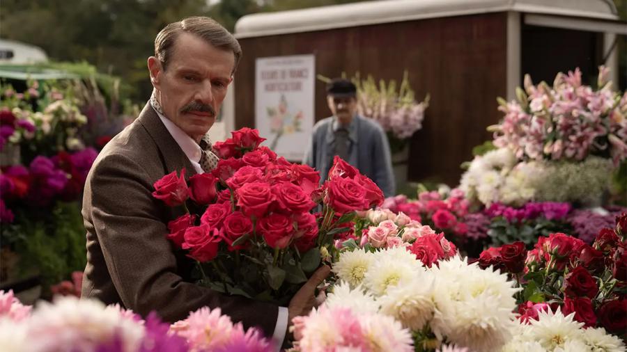 LA SRA. HARRIS VA A PARÍS